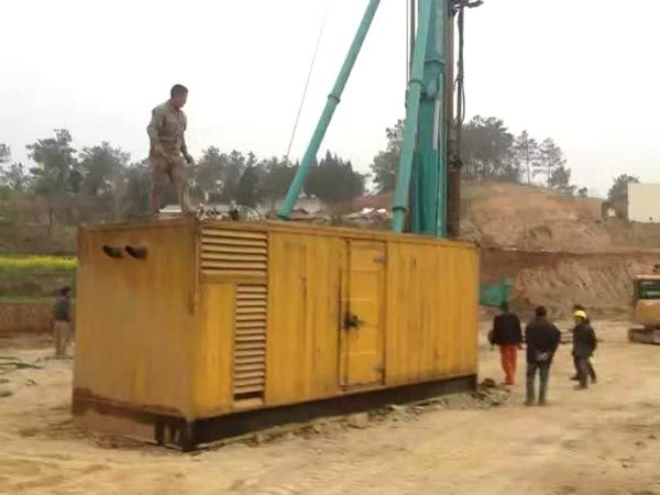 凯里如何判断水冷式机油散热器密封件是否需要更换？